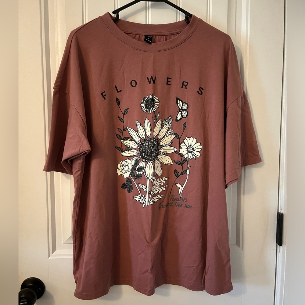 Shein Flowers Oversized T-shirt